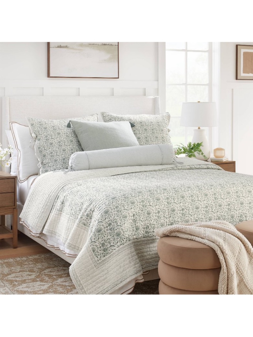 Threshold with Studio McGee •Full/Queen• Decorative Border Cotton Print Quilt